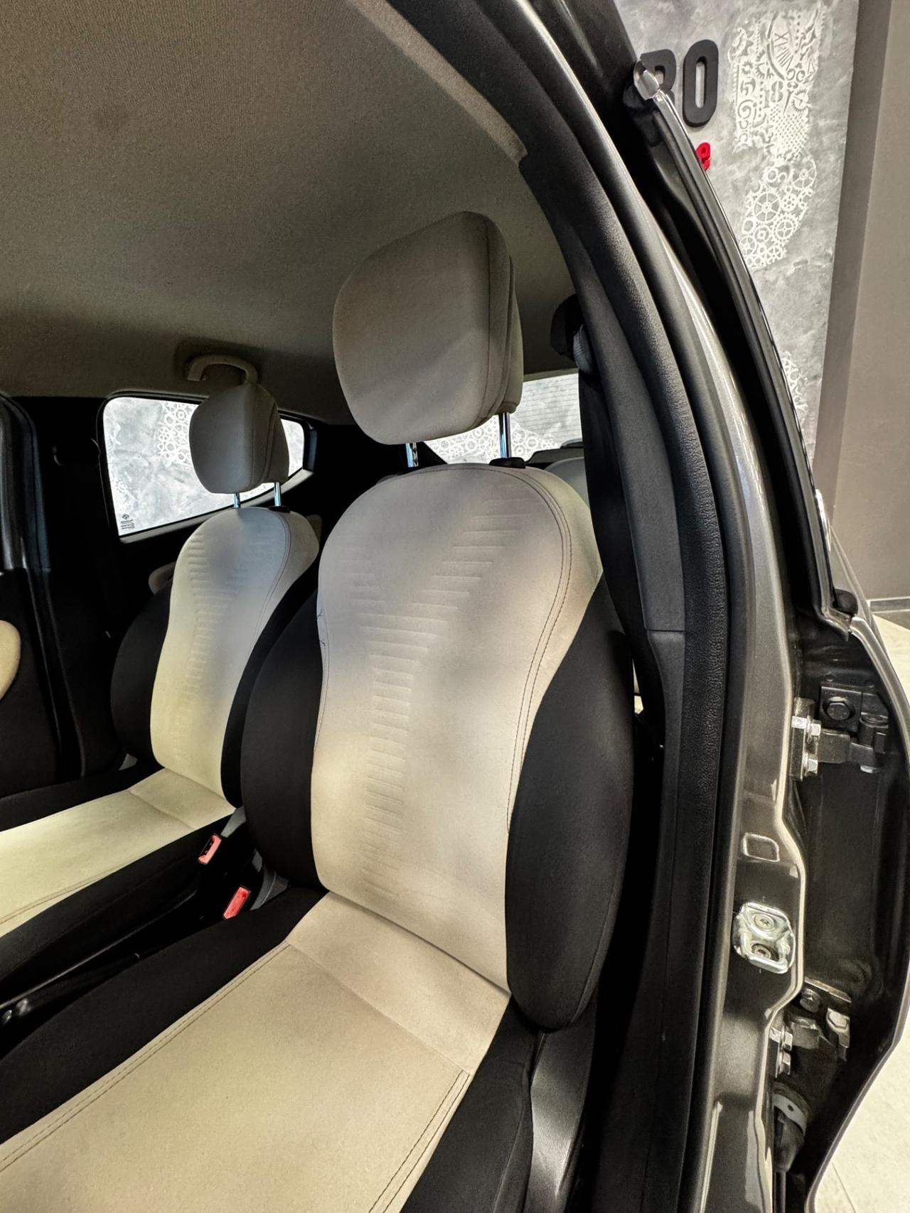 LANCIA YPSILON 900 T AIR METANO GOLD