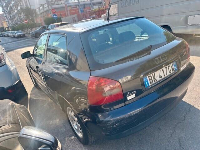 Audi A3 Anche permuta o scambi0