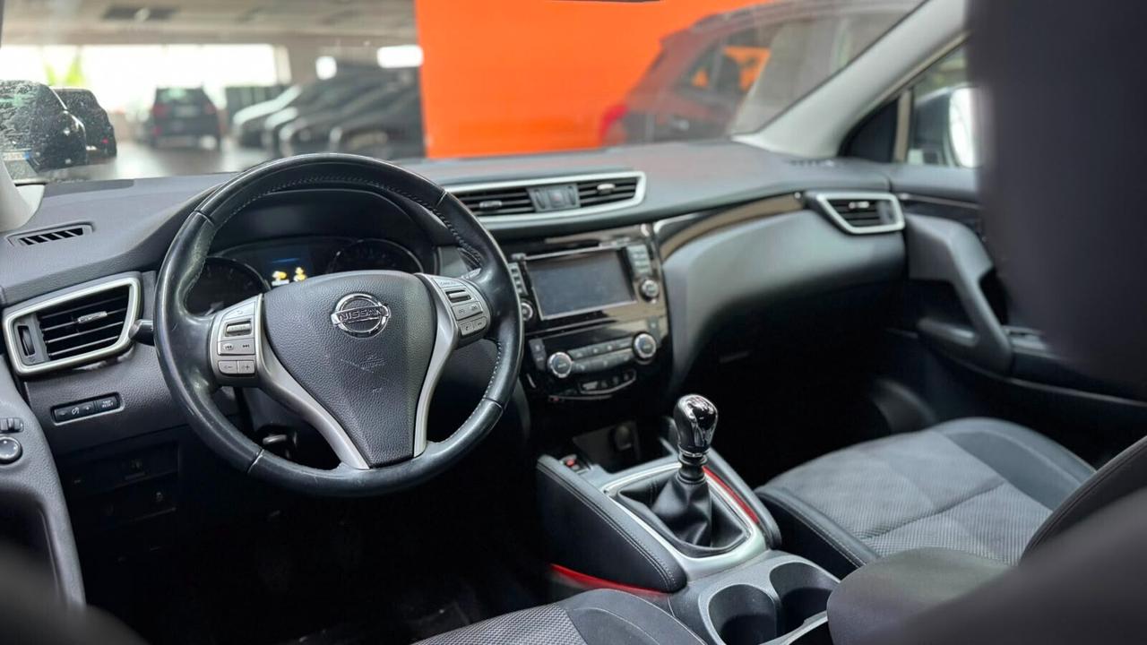 Nissan Qashqai 1.2 BENZINA 2017 NEOP.