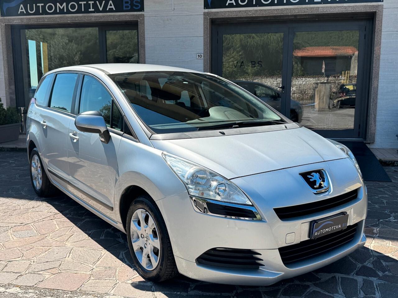 Peugeot 5008 1.6 HDi 110CV