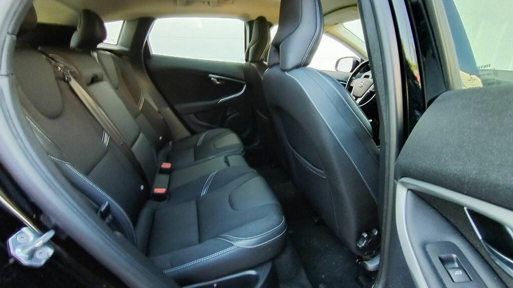 Volvo V40 2.0 D2 Business Plus Geartronic