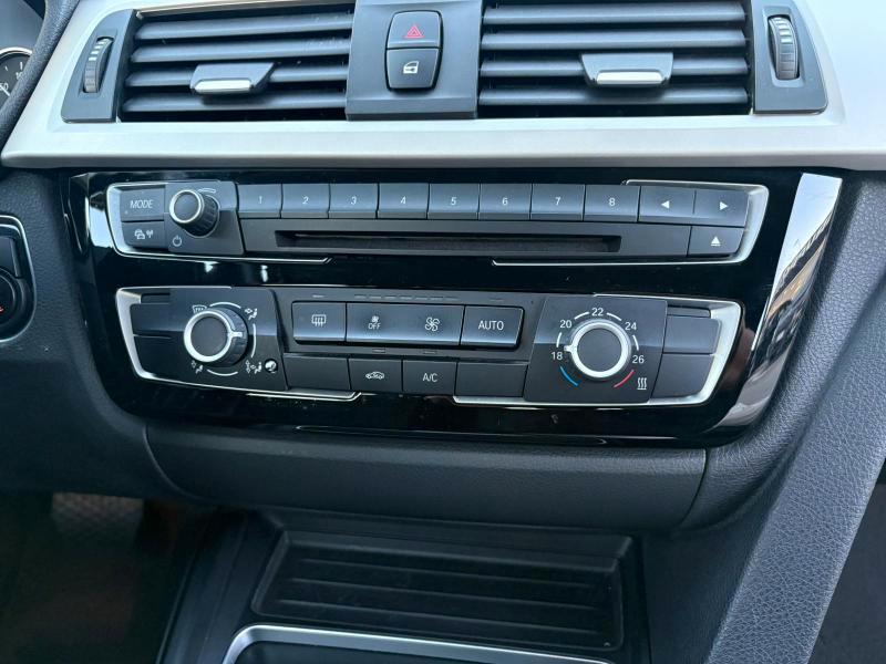 BMW Serie 3 Touring 318d Touring Sport auto