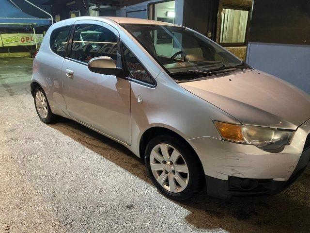 Mitsubishi Colt 1.1 12V 3p.GPL Special Action Model