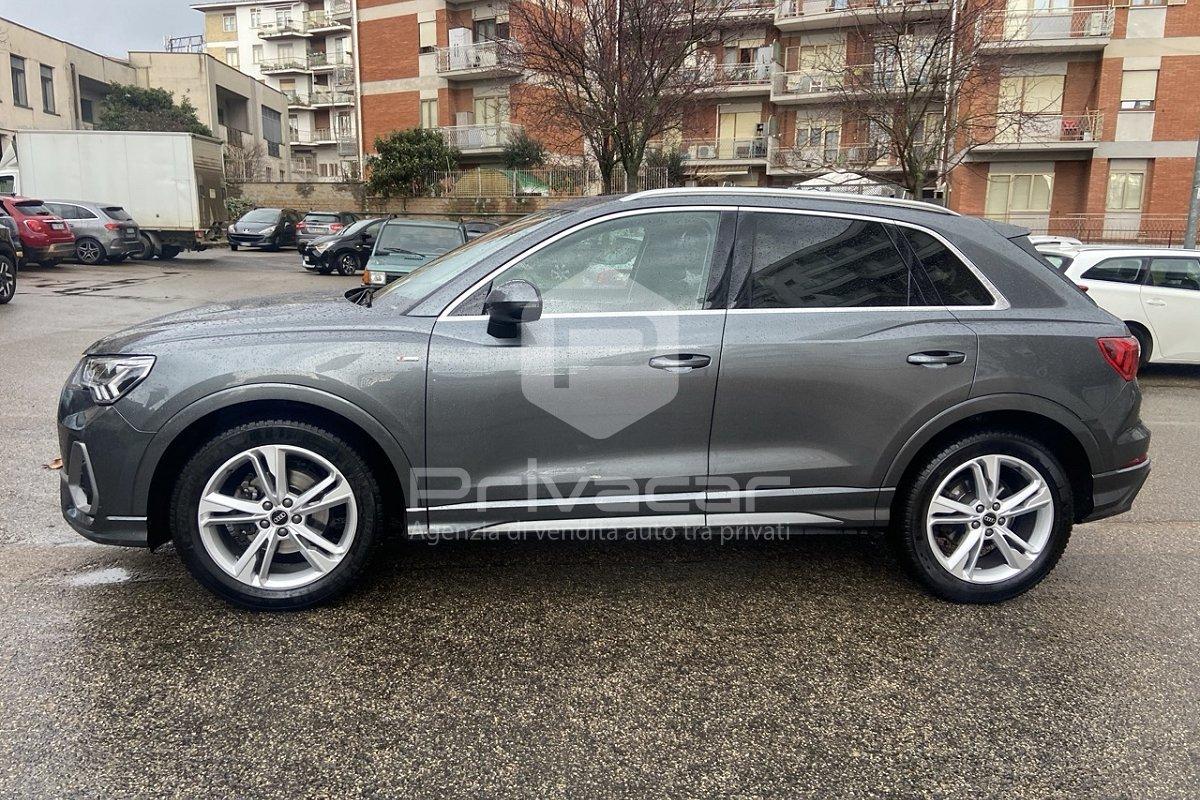 AUDI Q3 35 TDI S tronic S line edition