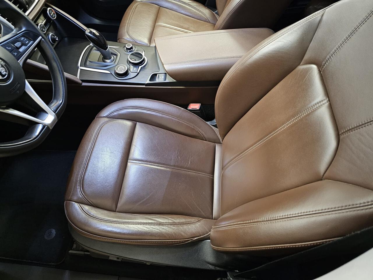 Alfa Romeo Stelvio 2.2d Q4 210cv Super