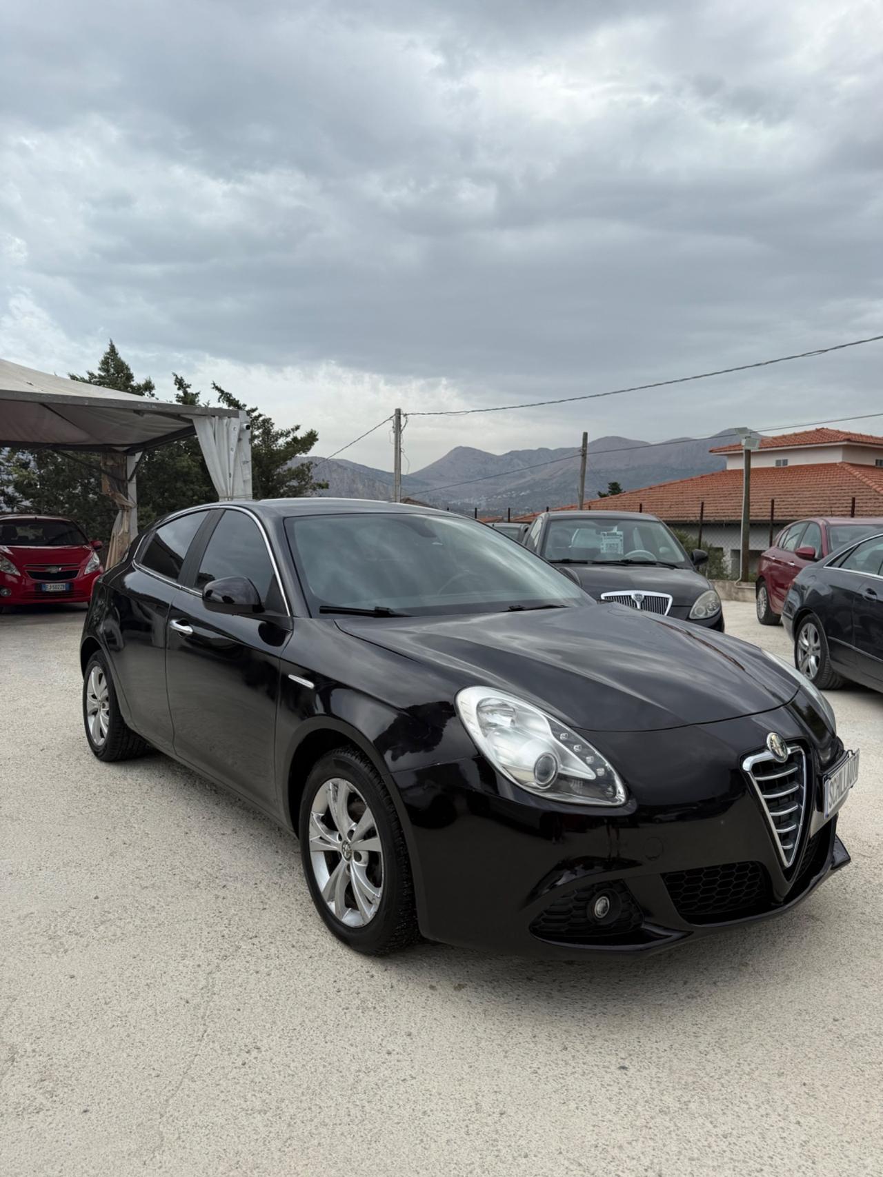 Alfa Romeo Giulietta 1.6 JTDm-2 105 CV Exclusive