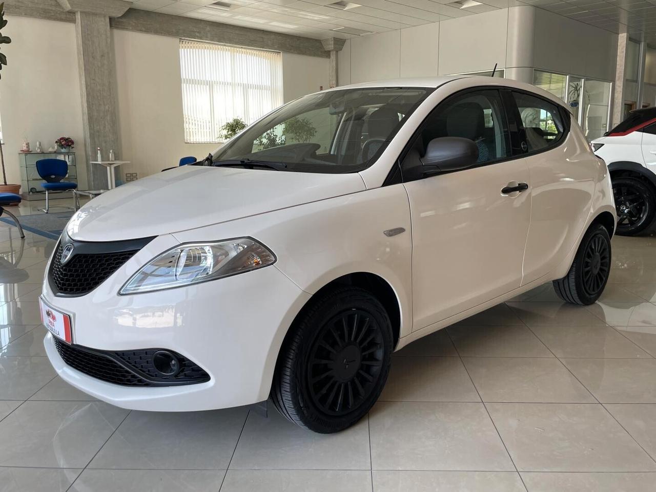LANCIA Ypsilon Ecochic - 1.0 Hybrid 70cv S&S E6D