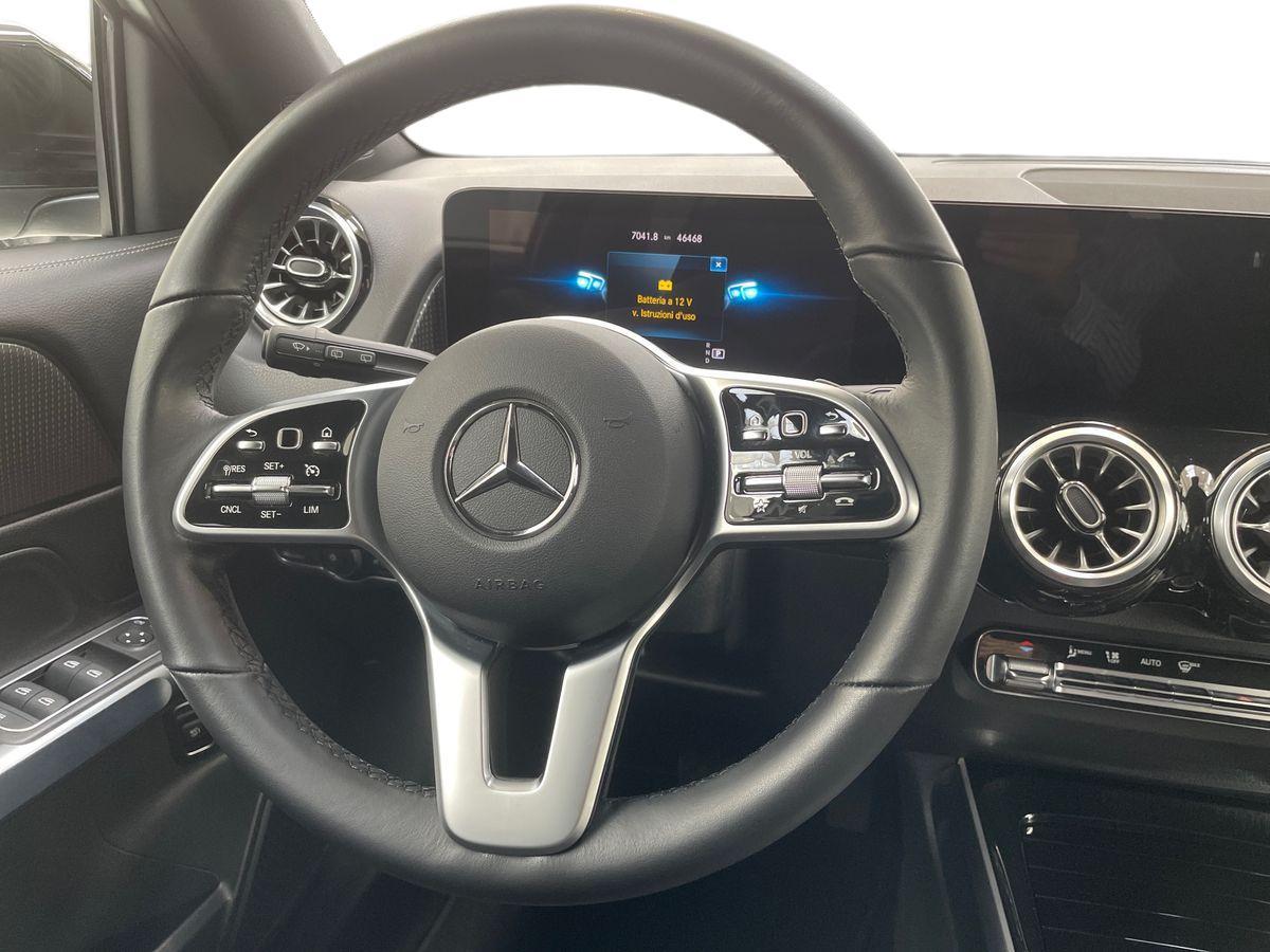 Mercedes-Benz GLB 200 d Business Extra auto