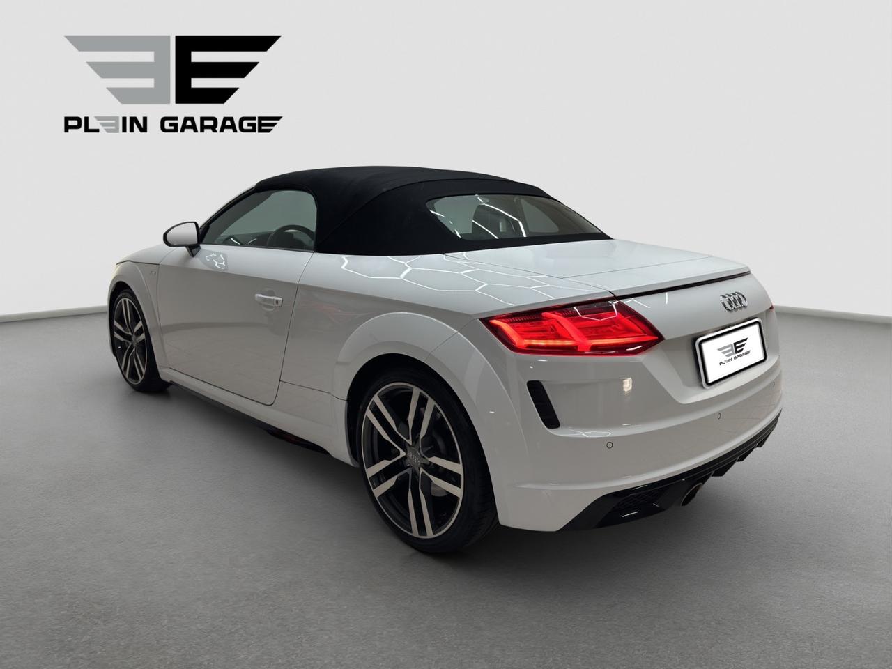 Audi TT Roadster 45 TFSI quattro S-line "MANUALE"
