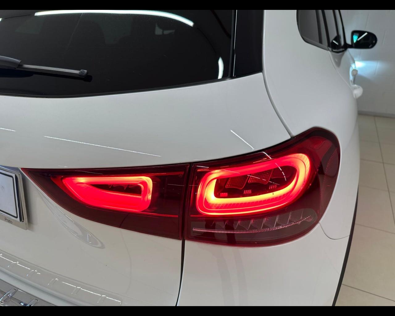 Mercedes-Benz GLA (H247) - GLA 180 Automatic Sport