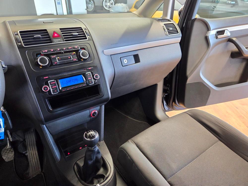 Volkswagen Touran 1.2 tsi Trendline