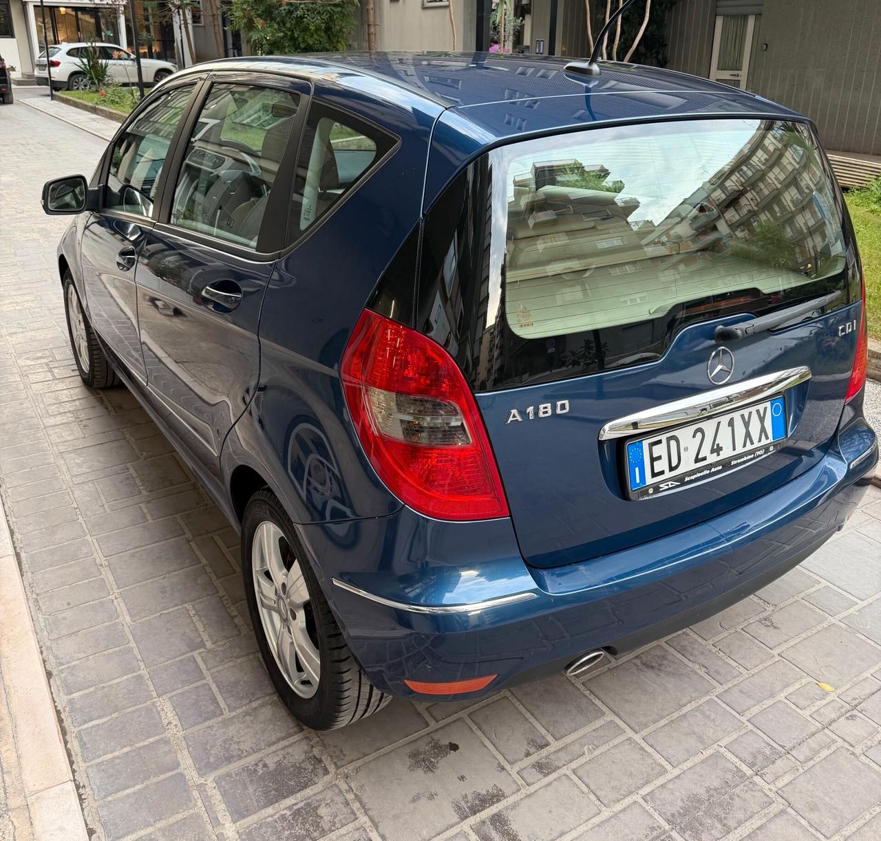 Mercedes-benz A 180 CDI Premium