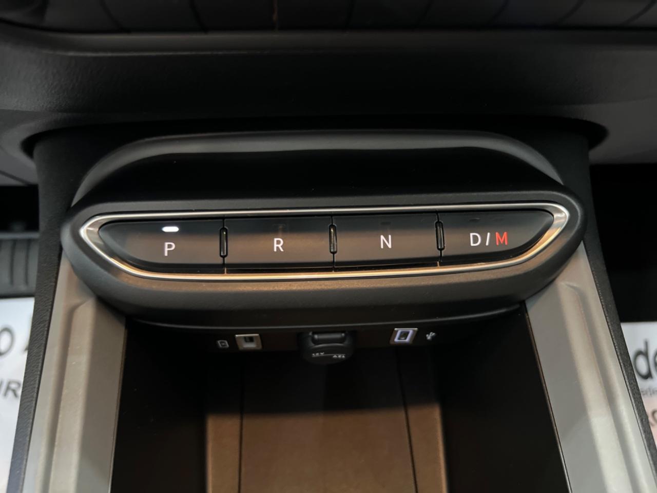 Jeep Avenger 1.2 Turbo 100 CV MHEV Longitude