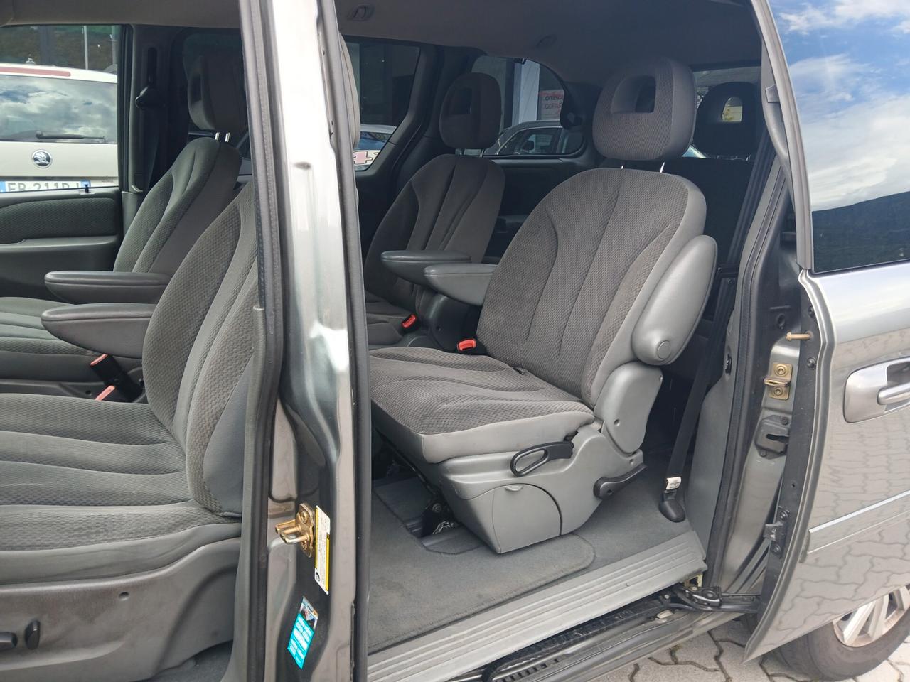 Chrysler Voyager 2.8 CRD cat LX Auto