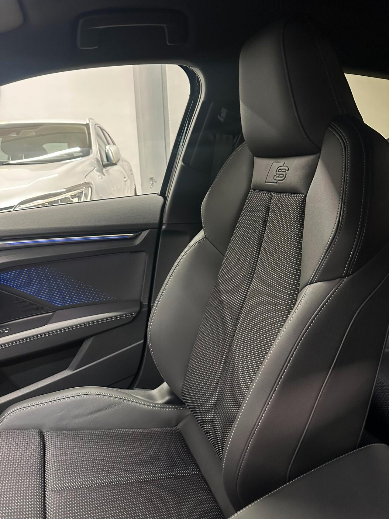 Audi A3 Sedan 35 TDI S tronic line edition