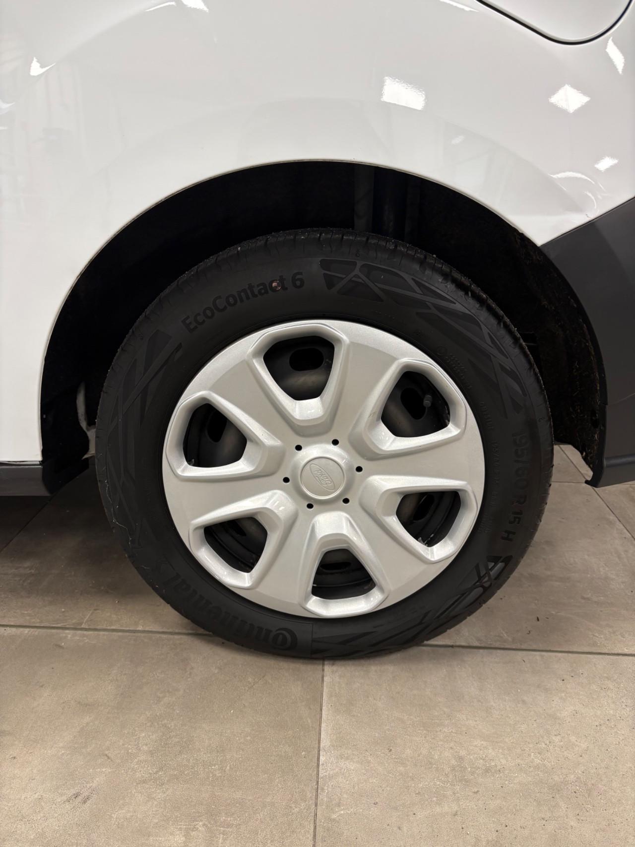 FORD Transit Courier 1.5 tdci 100cv S&S Trend my20 €11900 + IVA