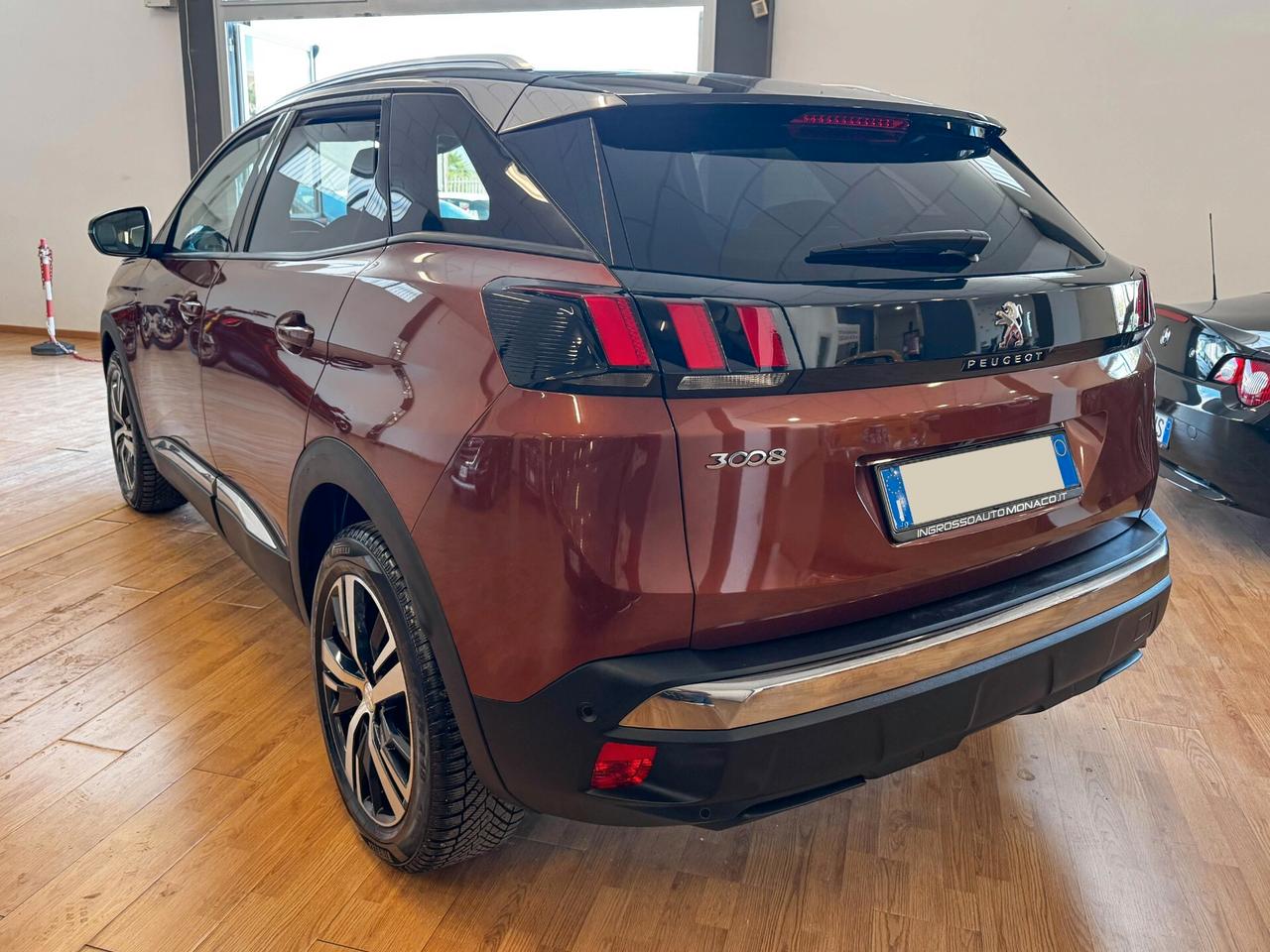 Peugeot 3008 BlueHDi 130cv EAT8 Allure 2020