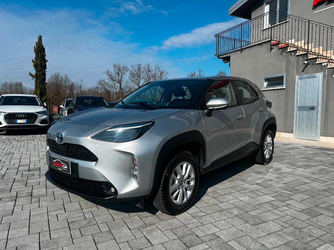 Toyota Yaris Cross 1.5h Business awd-i 116cv e-cvt