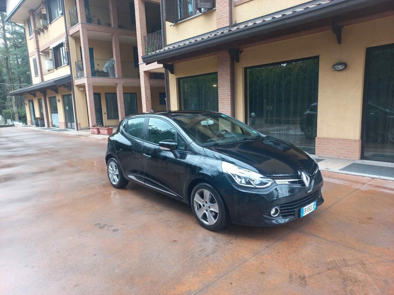 Renault Clio 1.2 75CV 5 porte Live