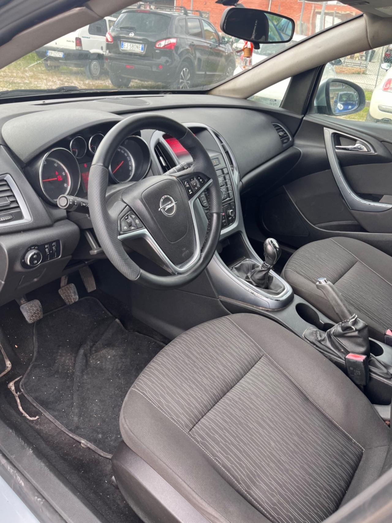 Opel Astra 1.7 CDTI 110CV Sports Tourer Cosmo