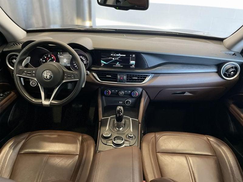 Alfa Romeo Stelvio 2.2 Turbodiesel 210 CV AT8 Q4 Executive