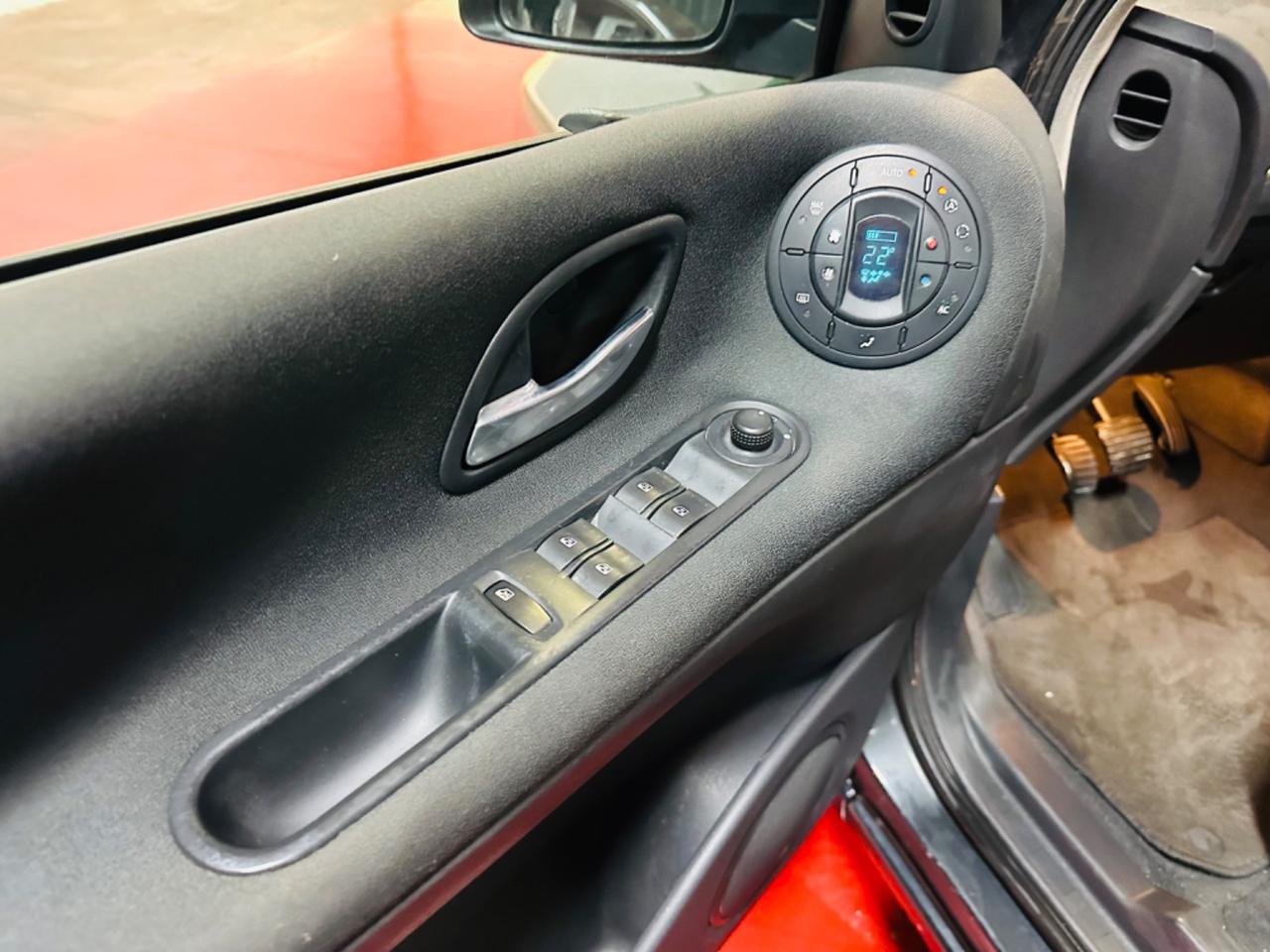 Renault Espace Grand 2.0 dCi 150CV Initiale 7Posti