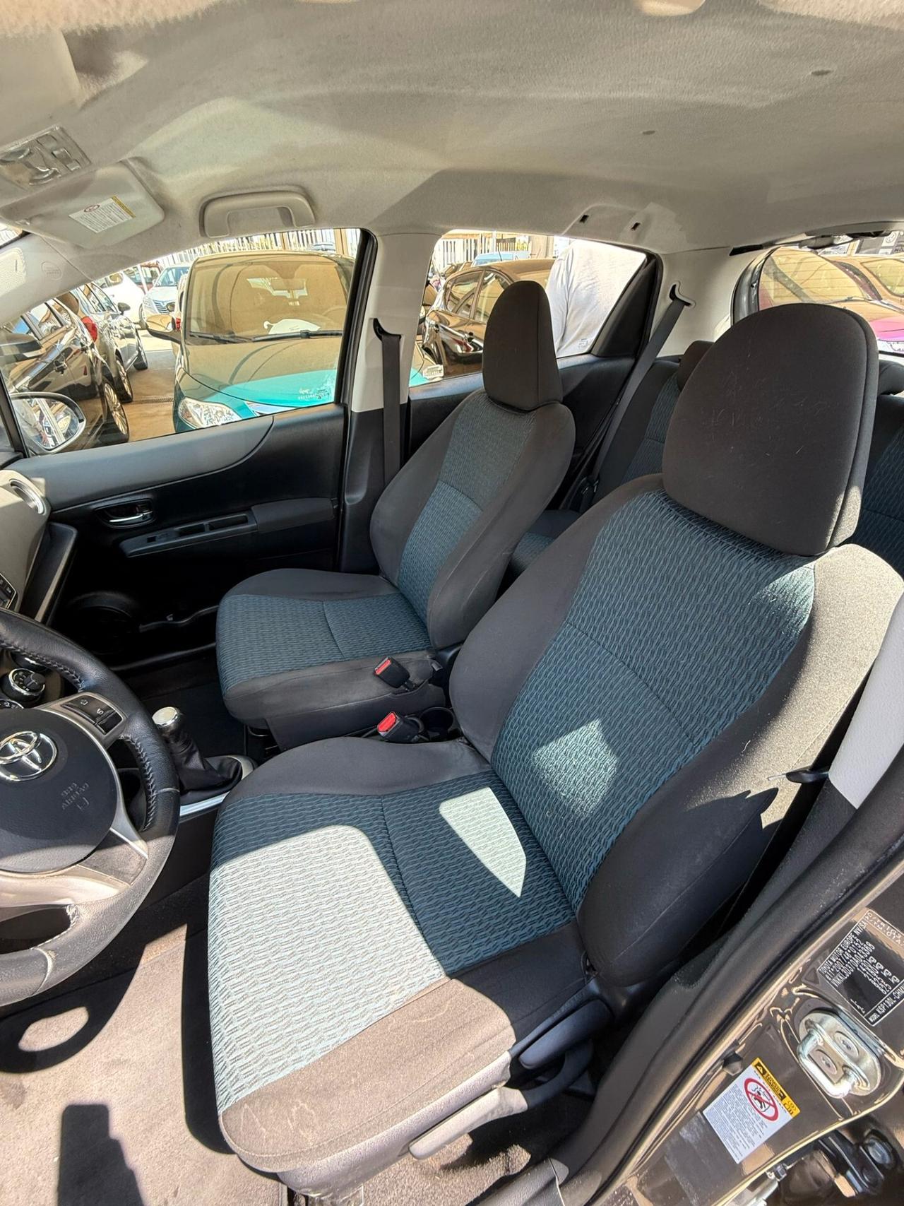 TOYOTA YARIS 1,0 BENZ.