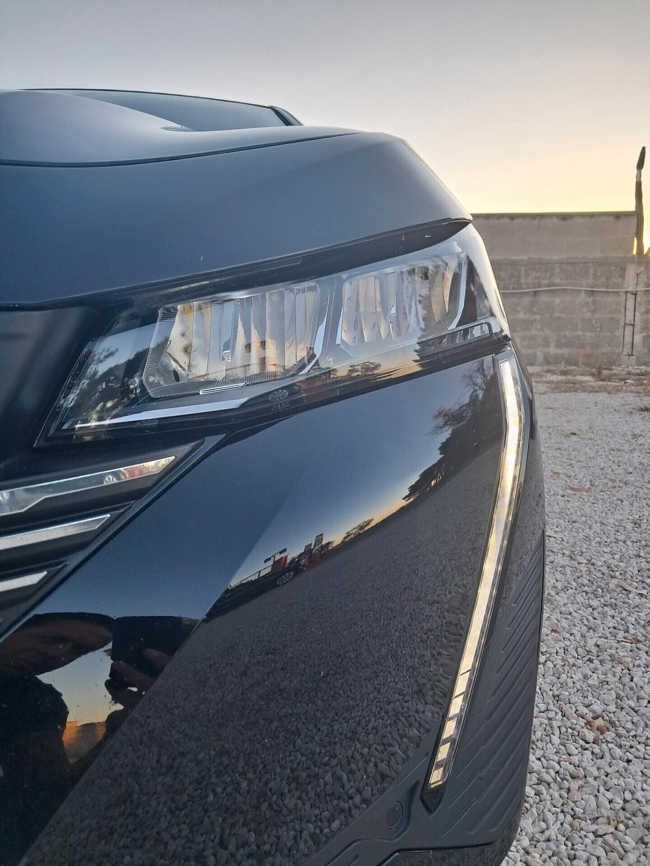 NEW Peugeot 308 HDi 130cv EAT8 Allure *LED-PELLE-NAVY*