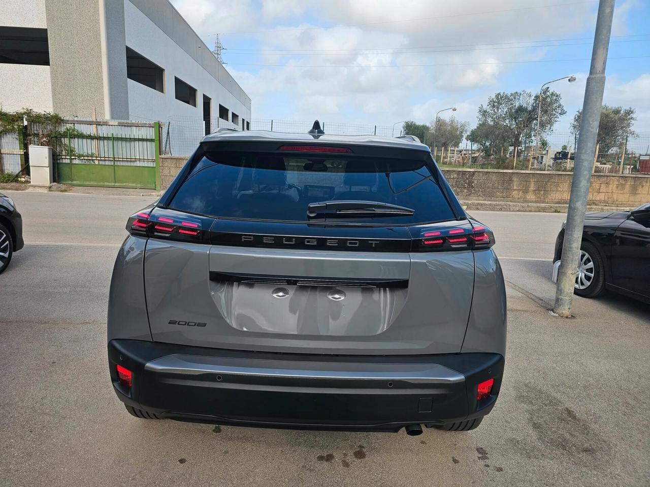 Peugeot 2008 100 S&S Allure KM 0