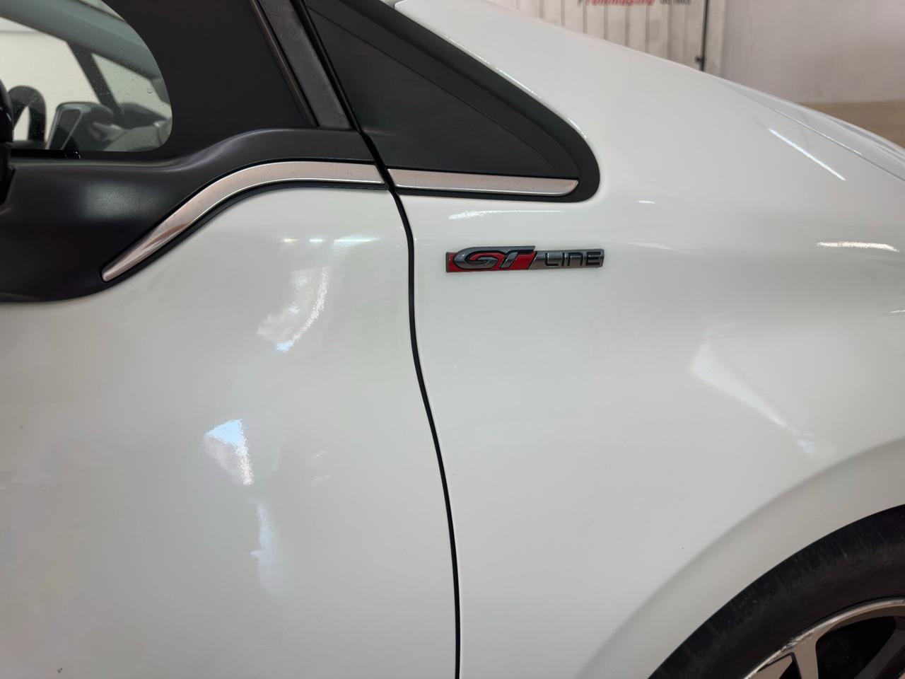 Peugeot 208 BlueHDi 100 3 porte GT Line GARANTITA