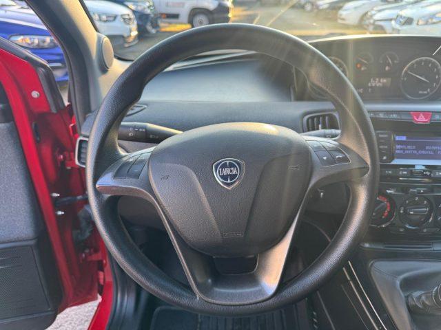 LANCIA Ypsilon 1.0 FireFly 5 porte S&S Hybrid Ecochic Silver