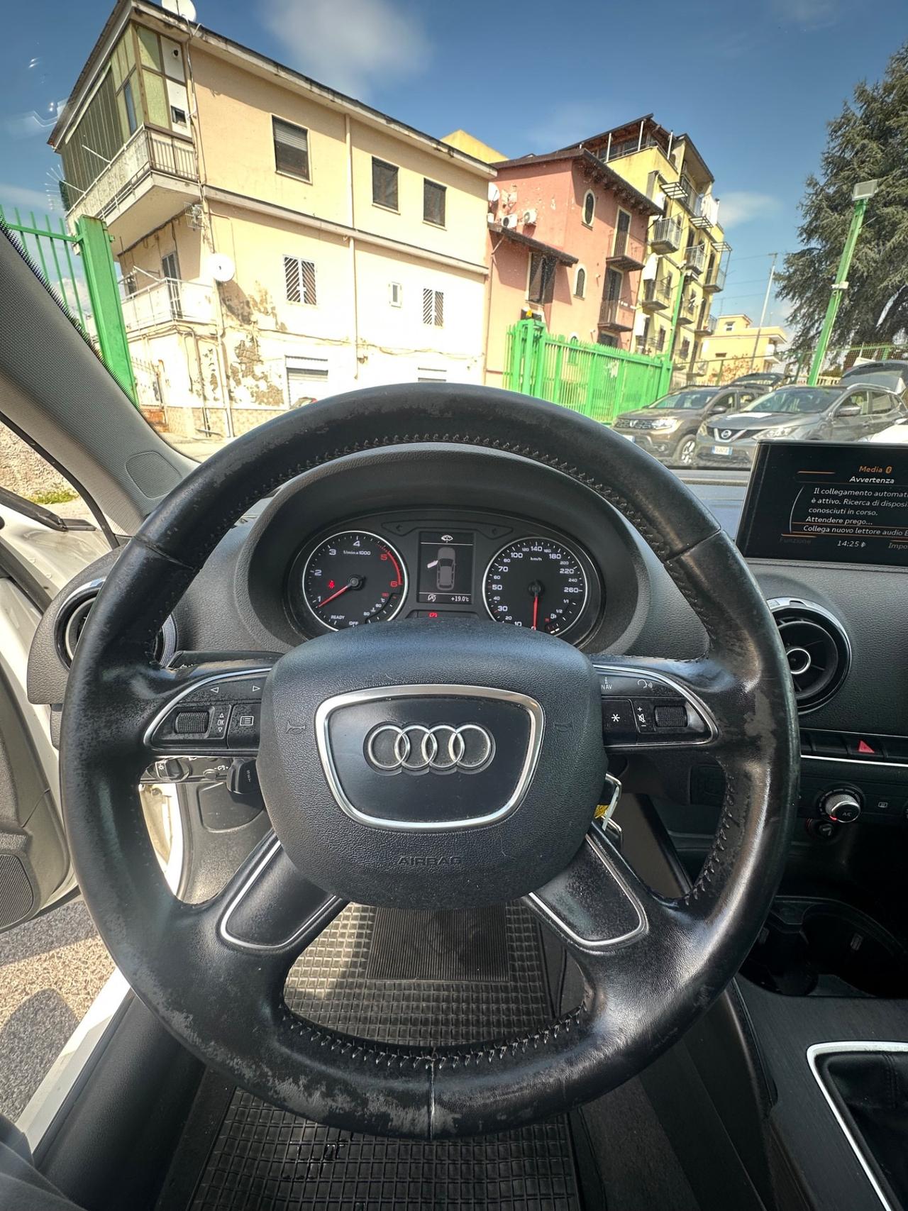 Audi A3 1.6 TDI clean diesel Ambition