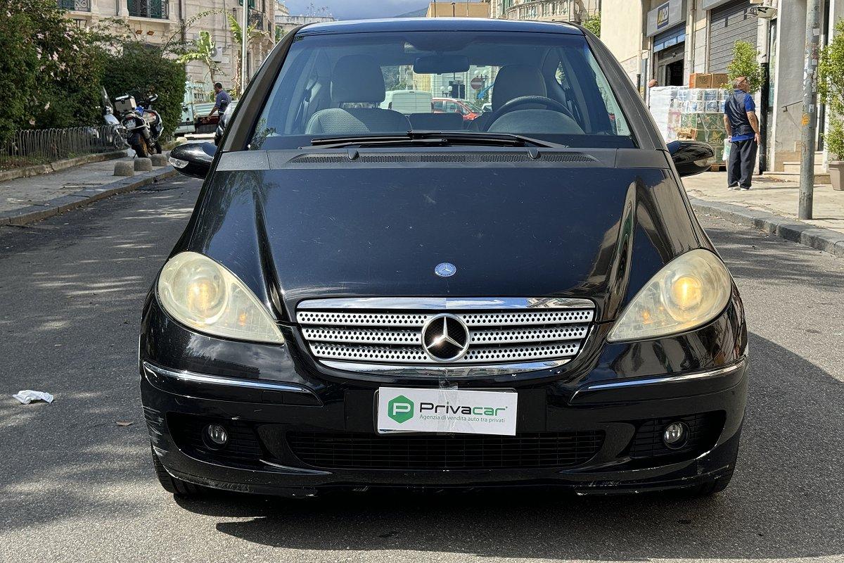 MERCEDES A 180 CDI Coupé Avantgarde