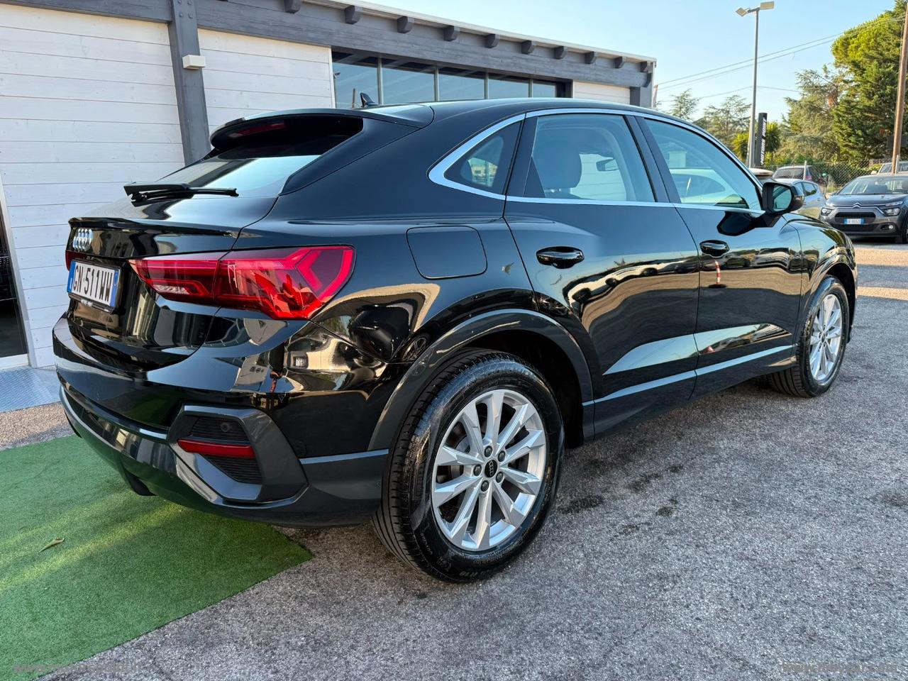 AUDI Q3 SPORTBACK 35 TDI S tronic Business PluS