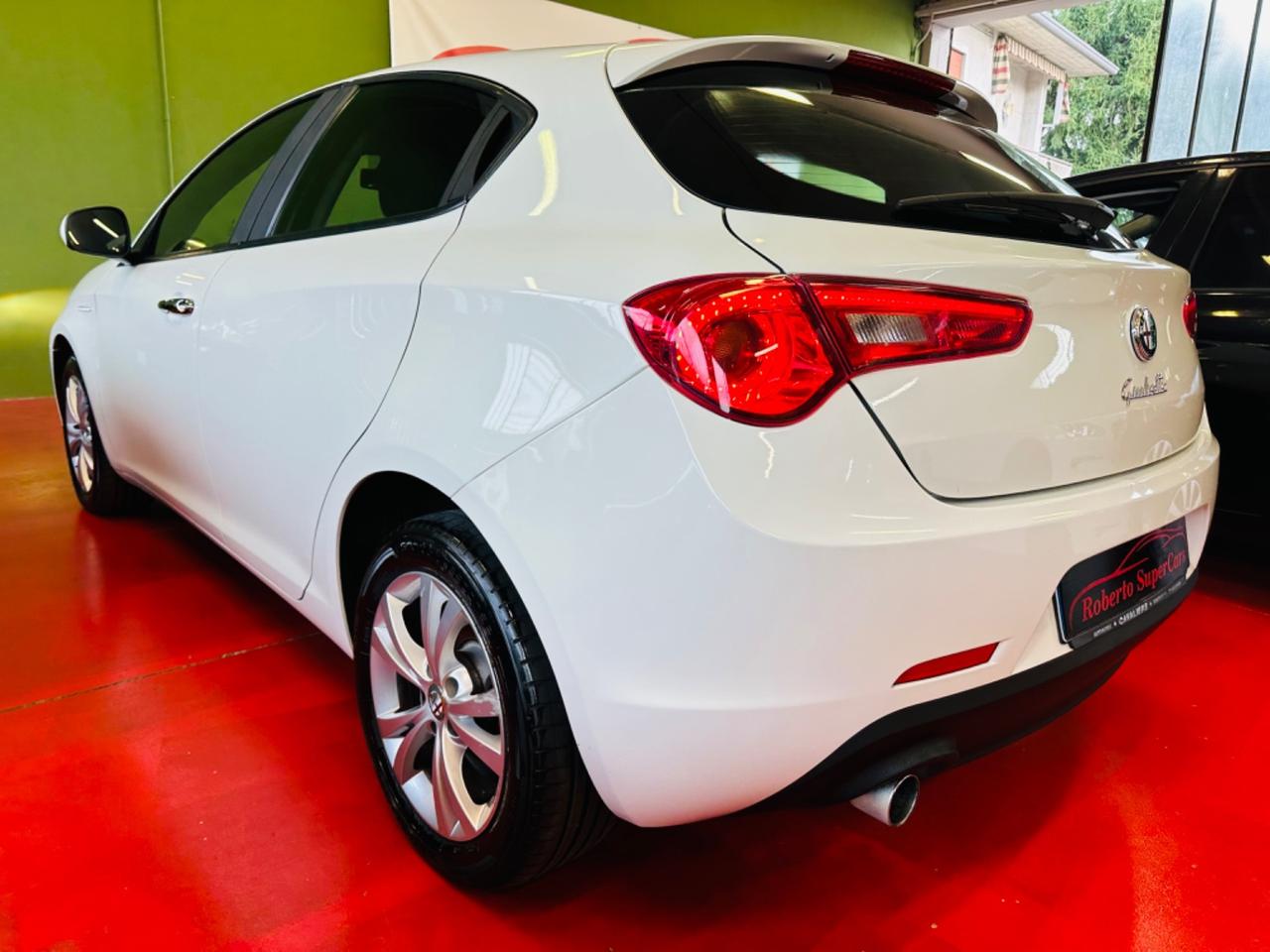 Alfa Romeo Giulietta 1.6 JTDm-2 105 CV Exclusive