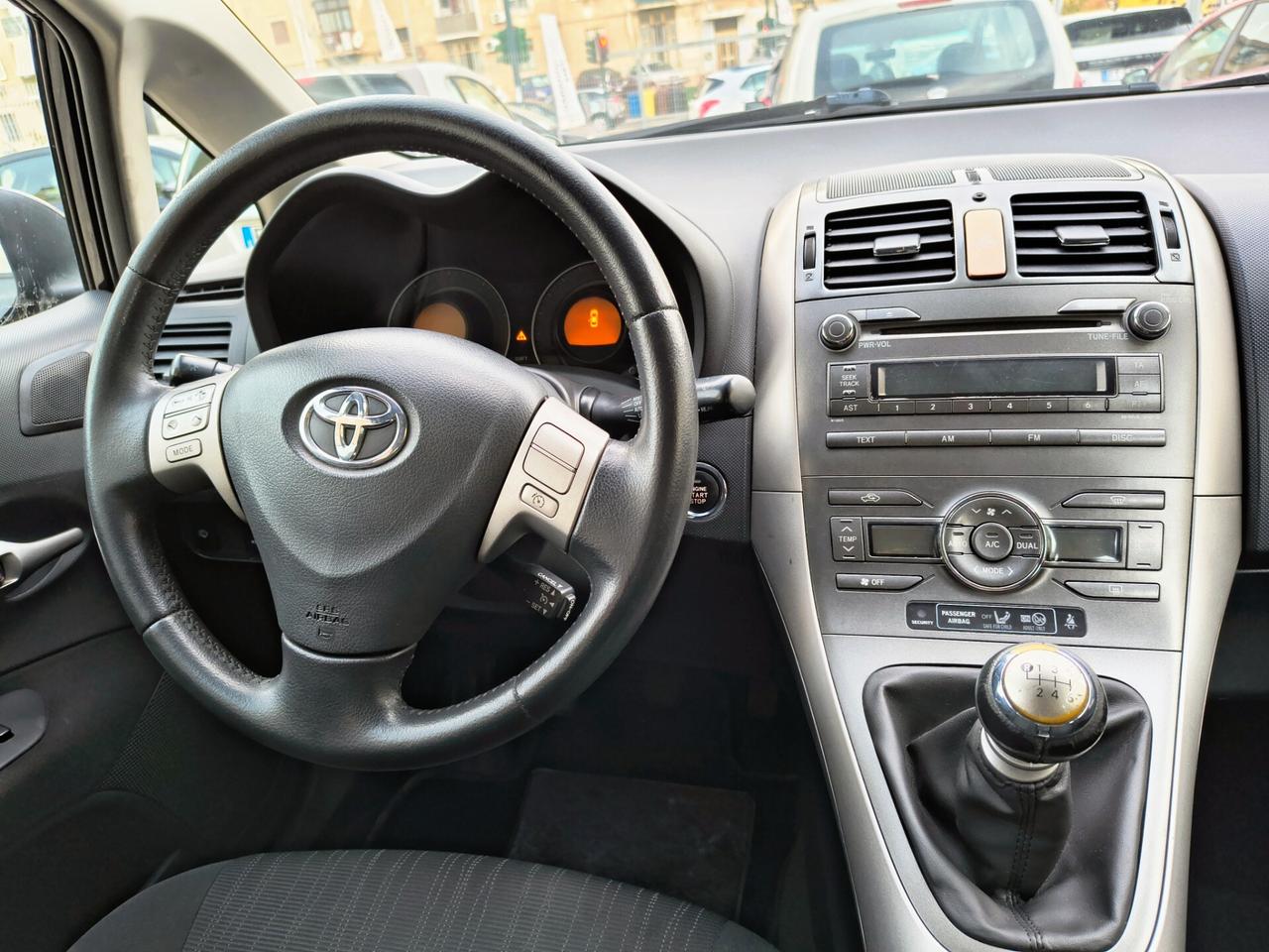 TOYOTA AURIS 2.0 DIESEL UNICOPROPRIETARIO 2007