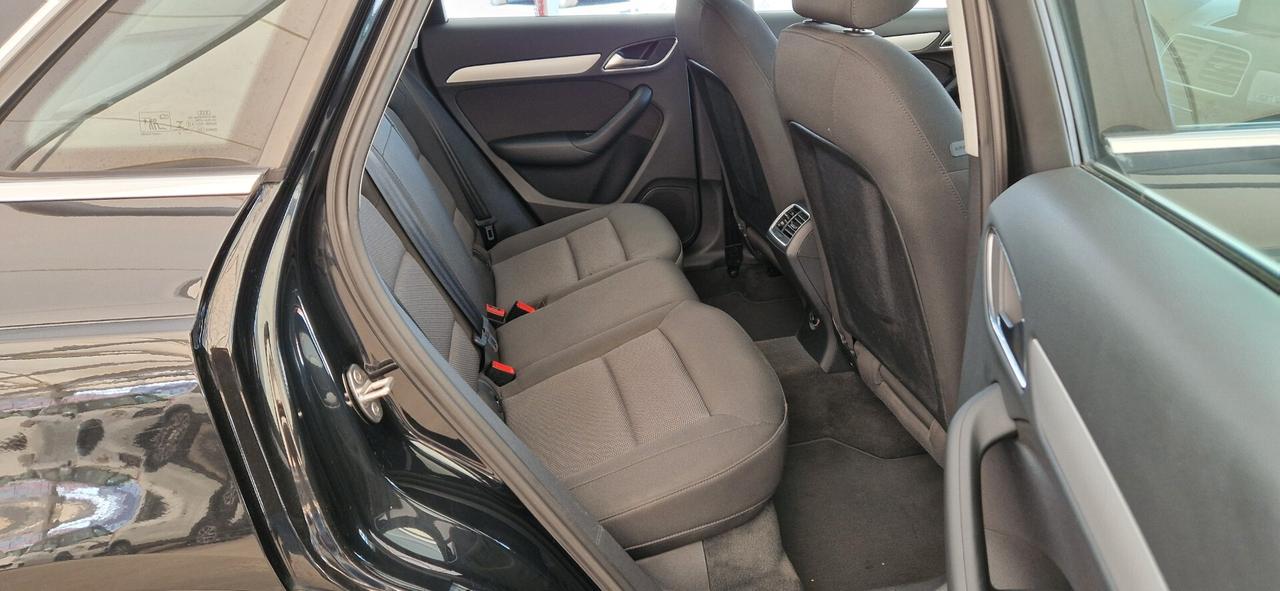 Audi Q3 2.0 TDI 150cv quattro S tronic Sport