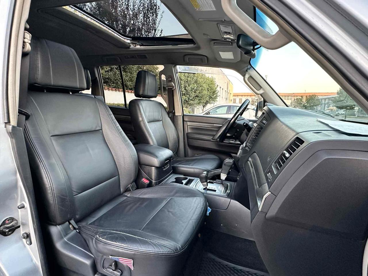 Mitsubishi Pajero 3.2d-7Posti-Autocarro-Navi,Pelle,Tetto