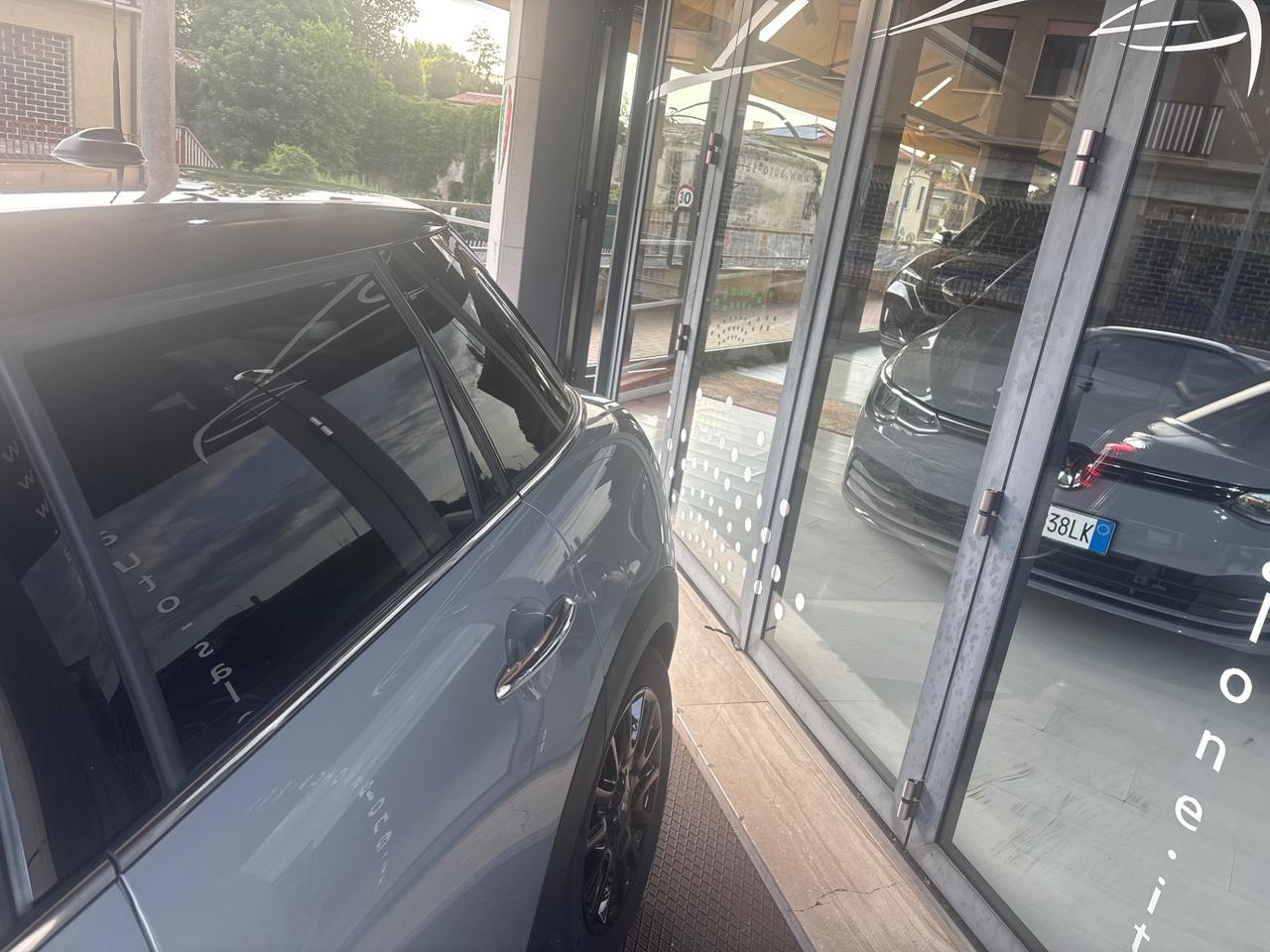Mini 1.5 One D Baker Street 5 porte