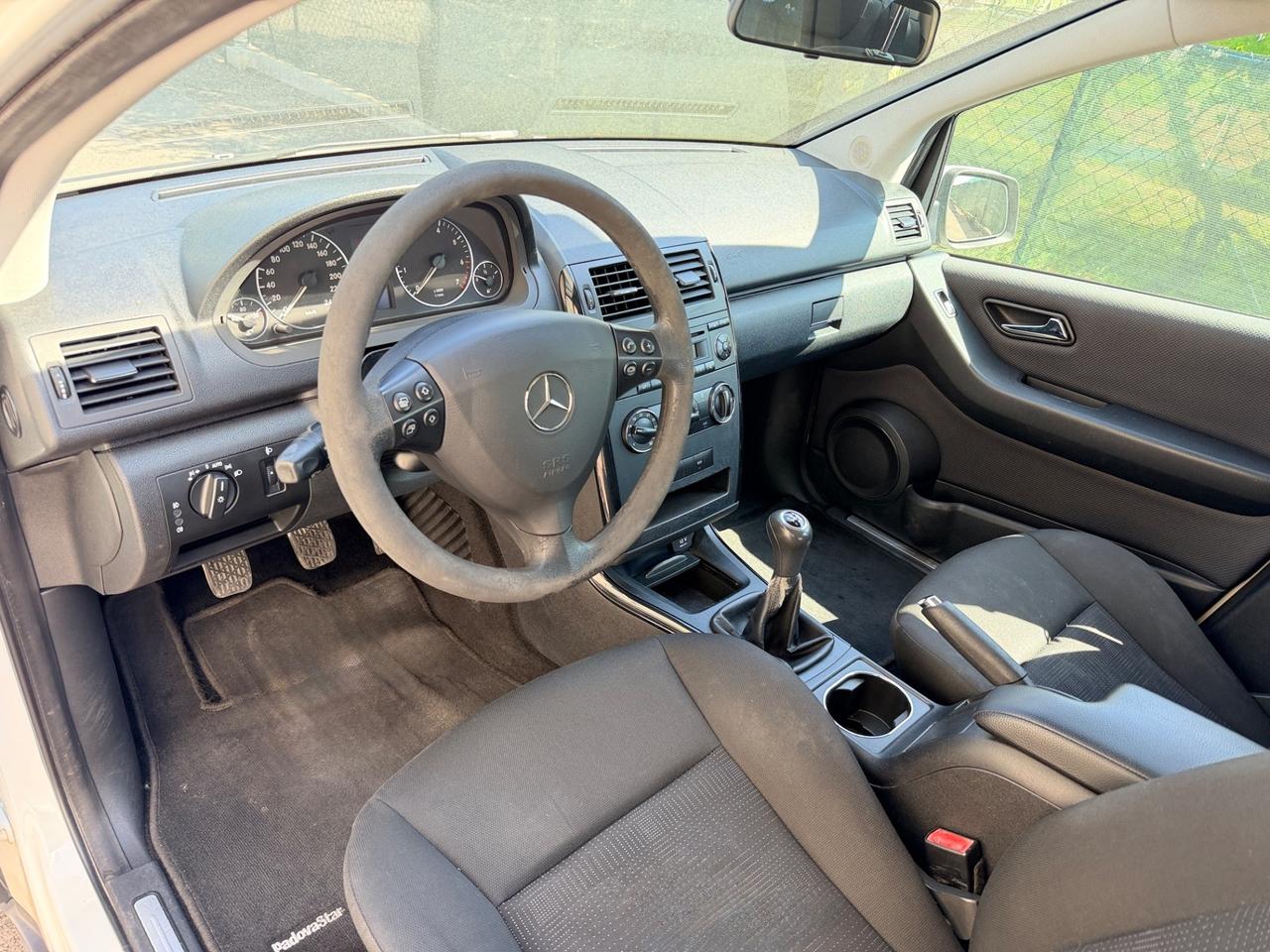 Mercedes-benz A 160 Benzina 2010