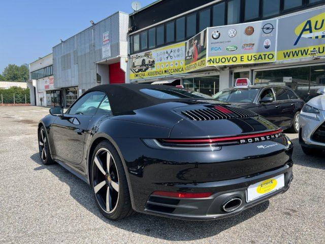 PORSCHE 911 992 Carrera 4 Cabriolet