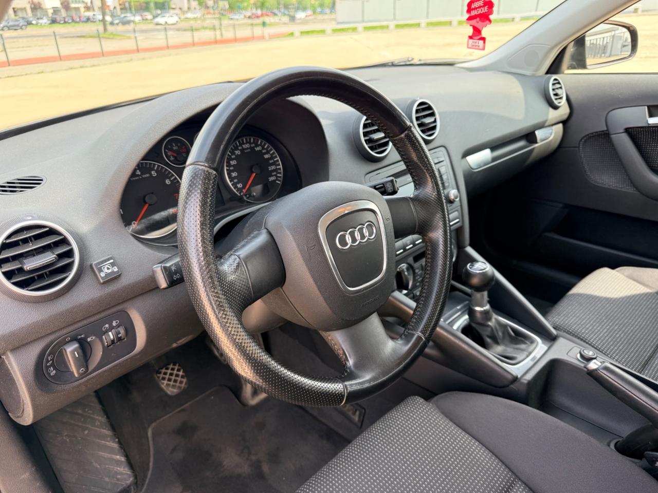 Audi A3 1.6 16V FSI Ambition GPL