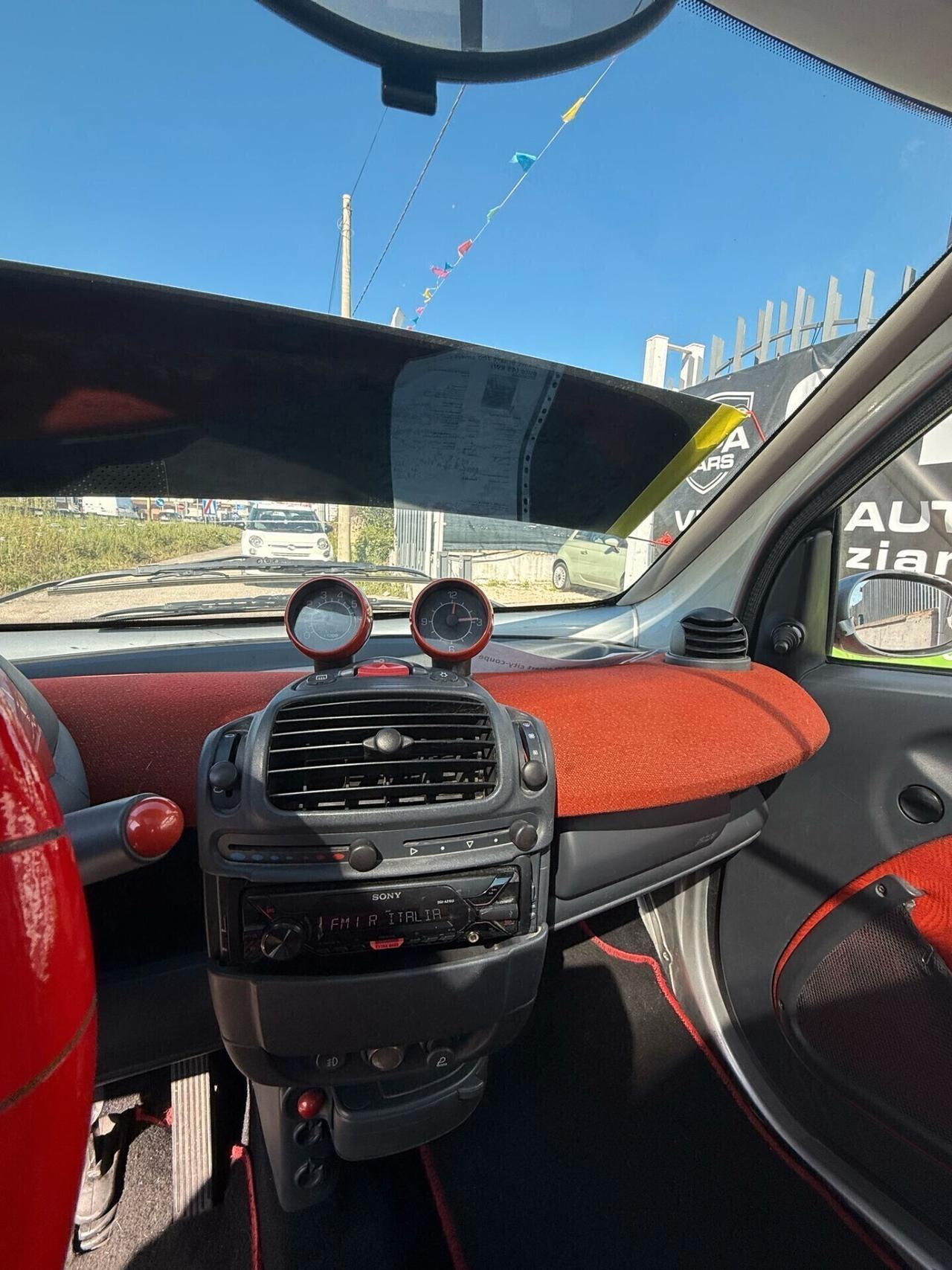 Smart Smart 700 smart city-coupé pure (45 kW)