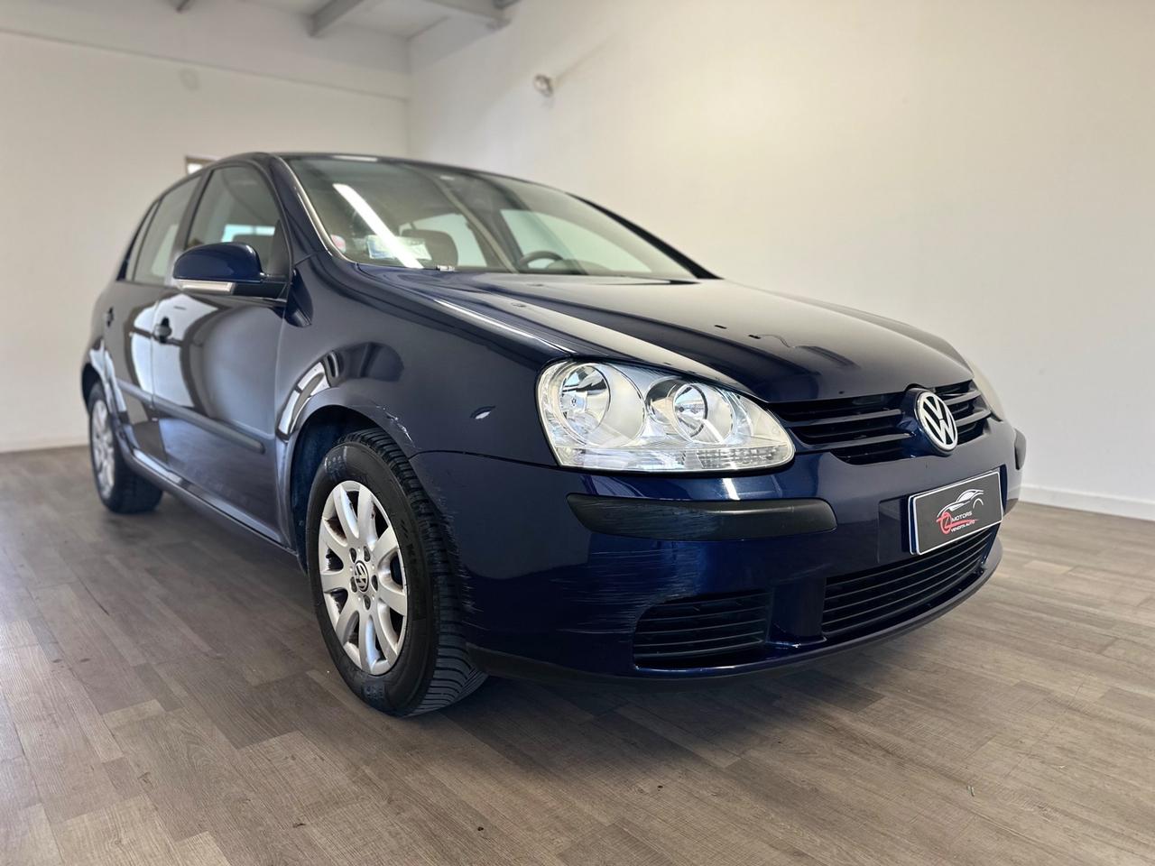 Volkswagen Golf 1.6 16V FSI 5p. Comfortline