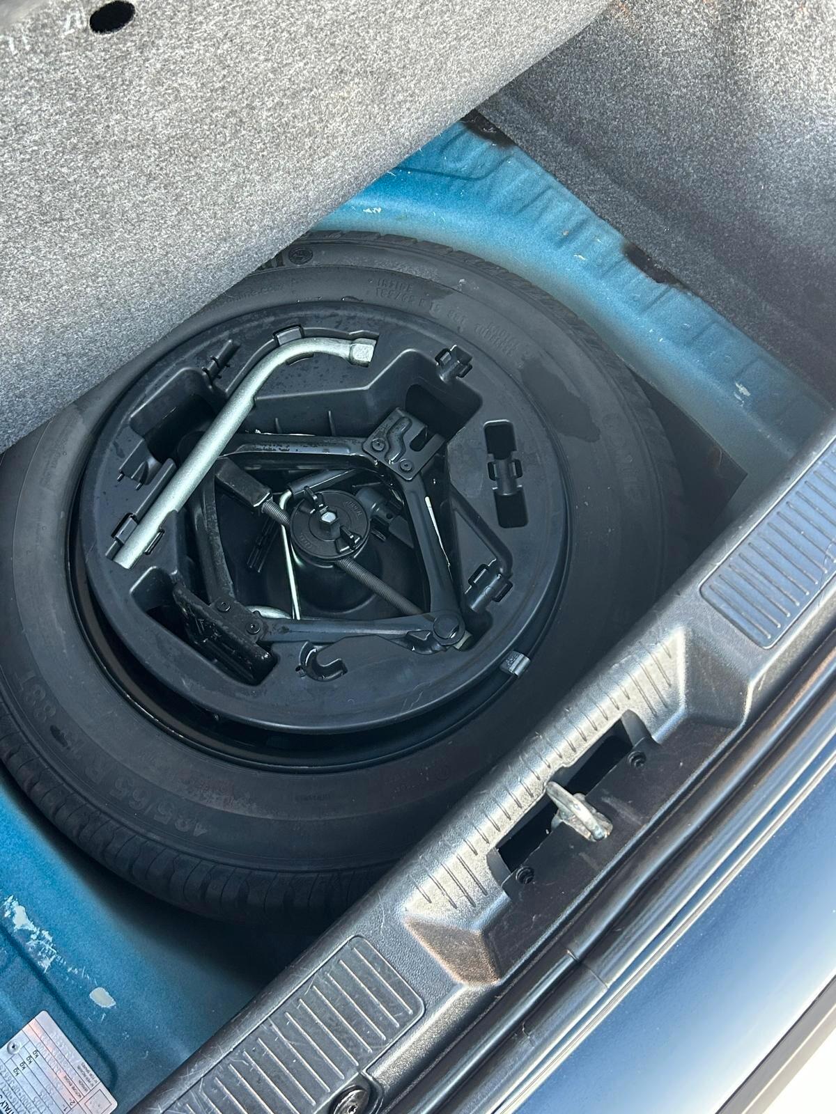 Fiat Punto 1.3 MJT II S&S 95 CV 5 porte Street