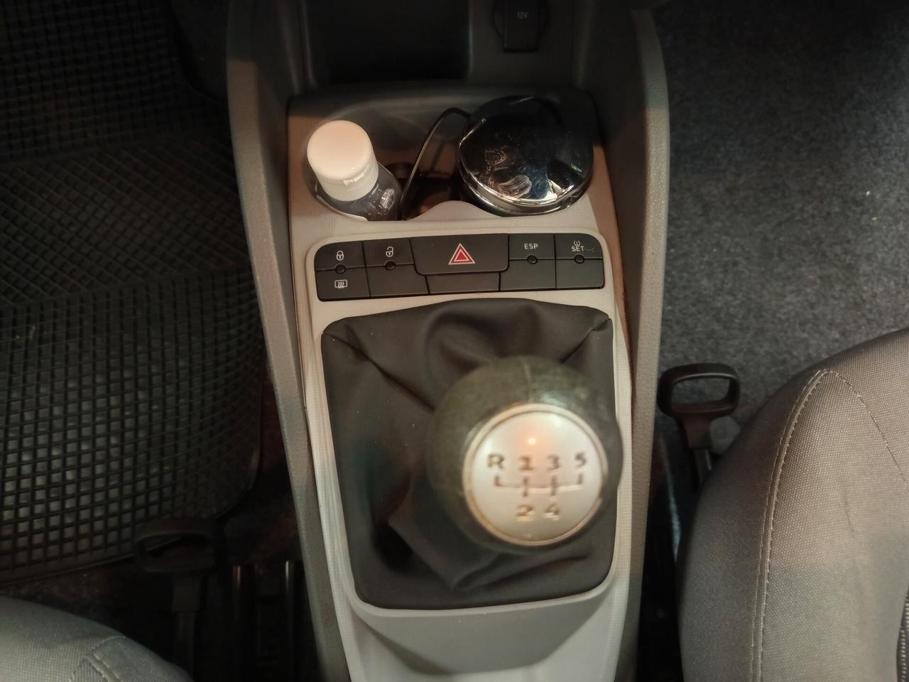 Seat Ibiza 1.2 benzina-gpl, 139 Mila chilometri. Ok neopatentati