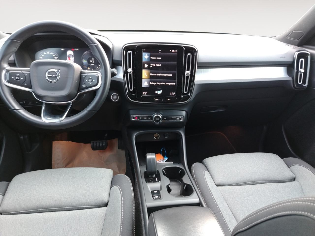Volvo XC40 1.5 t4 recharge phev Core auto