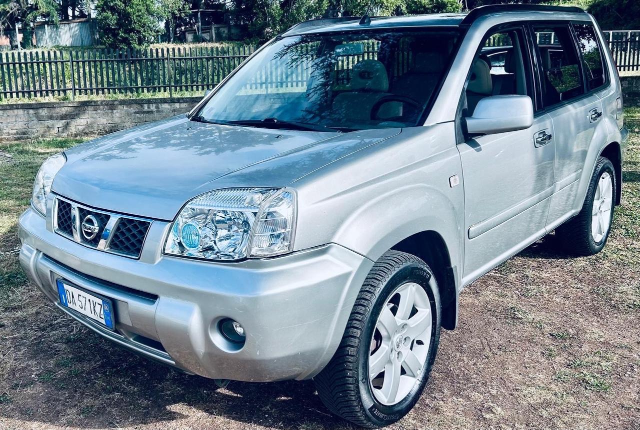 Nissan X-Trail 2.2 dCi Elegance