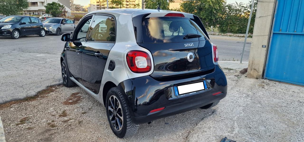Smart ForFour 70 1.0 Prime 2015