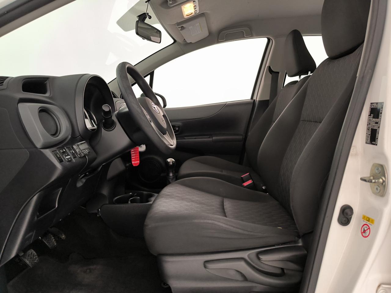 Toyota Yaris 5p 1.0 active